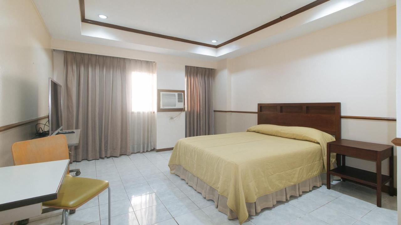 Garden Plaza Hotel Manila Exteriér fotografie