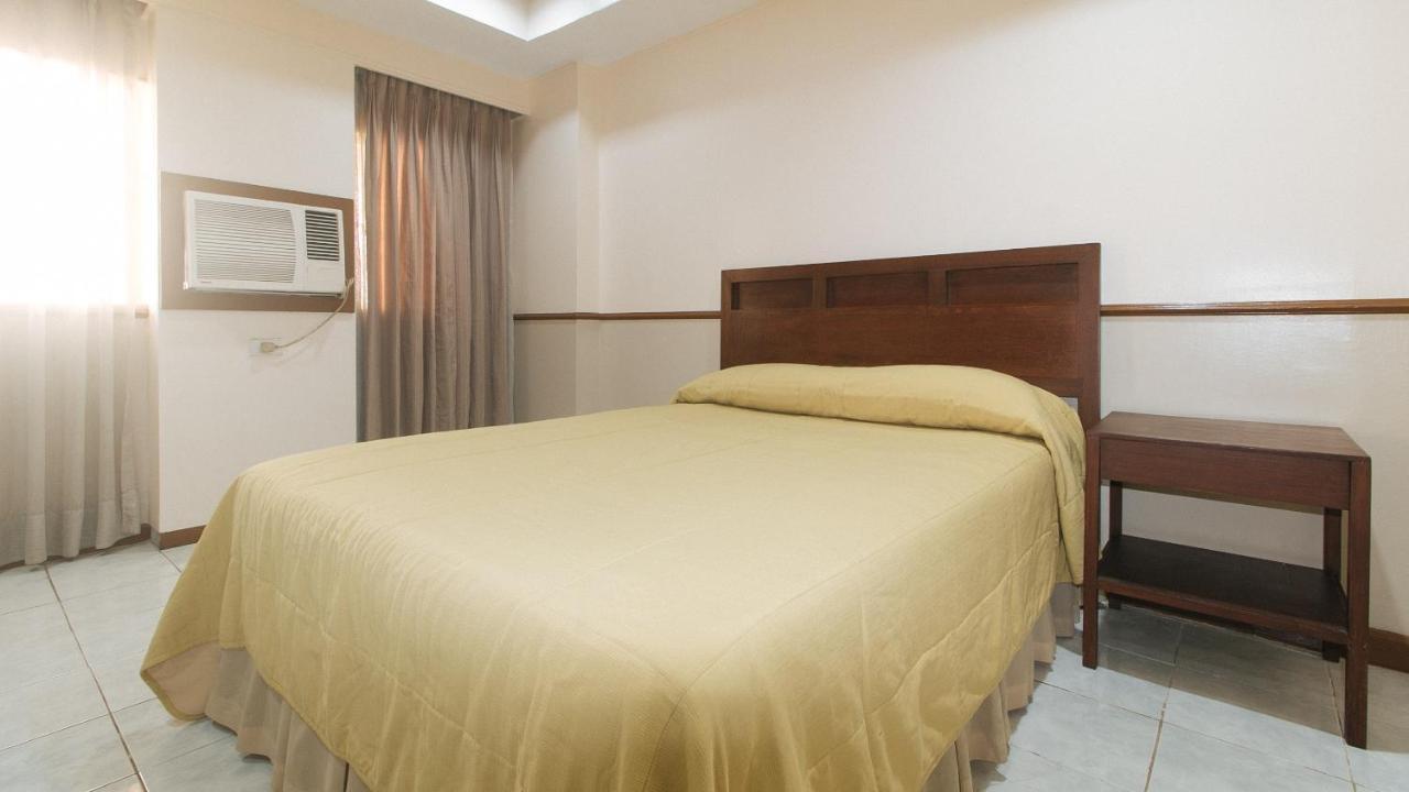 Garden Plaza Hotel Manila Exteriér fotografie
