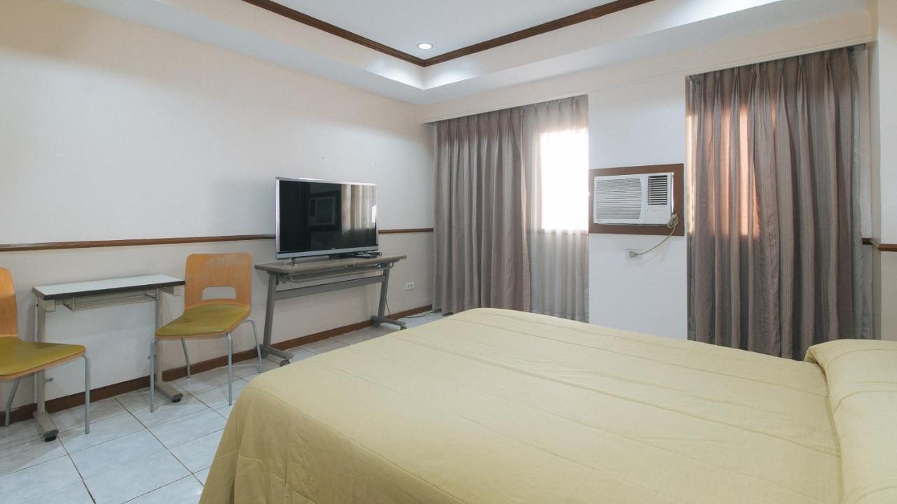 Garden Plaza Hotel Manila Exteriér fotografie